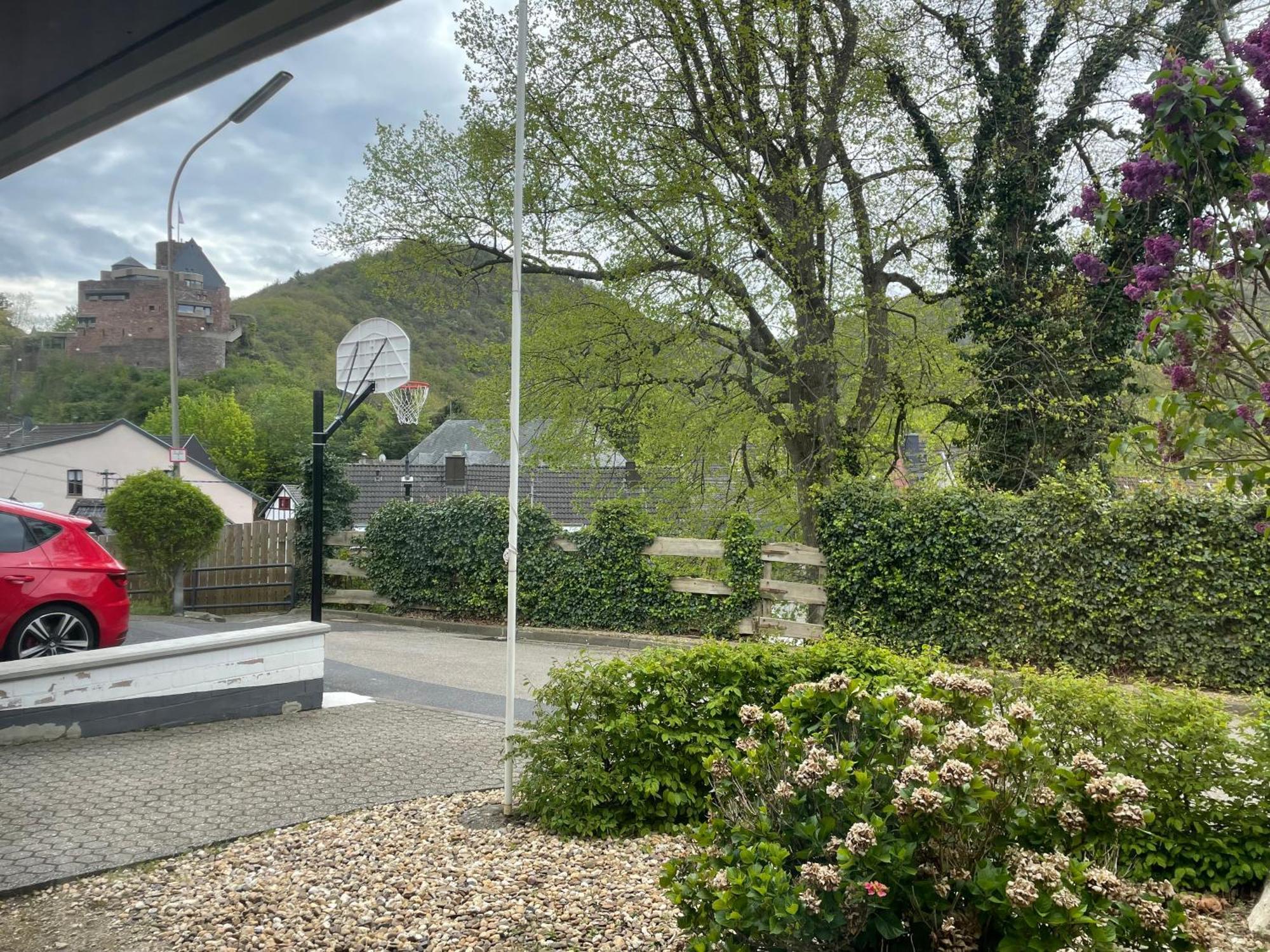 Auf Muehlenfeld Apartamento Heimbach Exterior foto