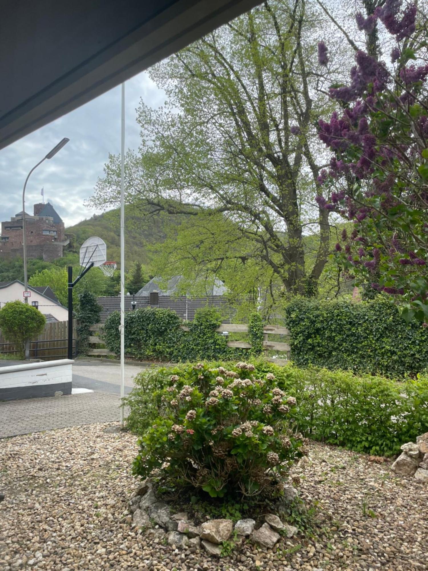 Auf Muehlenfeld Apartamento Heimbach Exterior foto